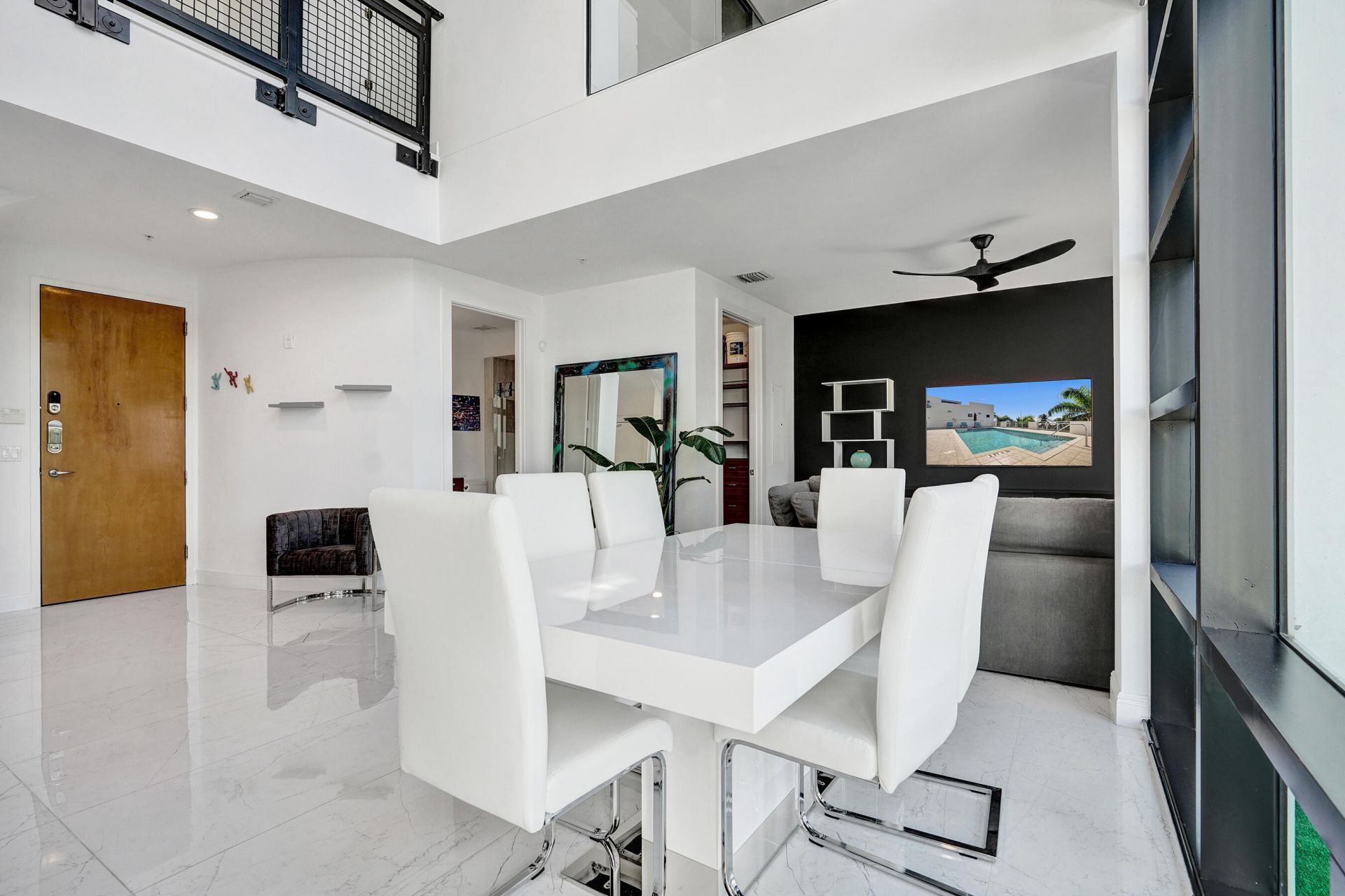 365 SE 6th Avenue, Unit 307, Delray Beach, FL 33483 Photo