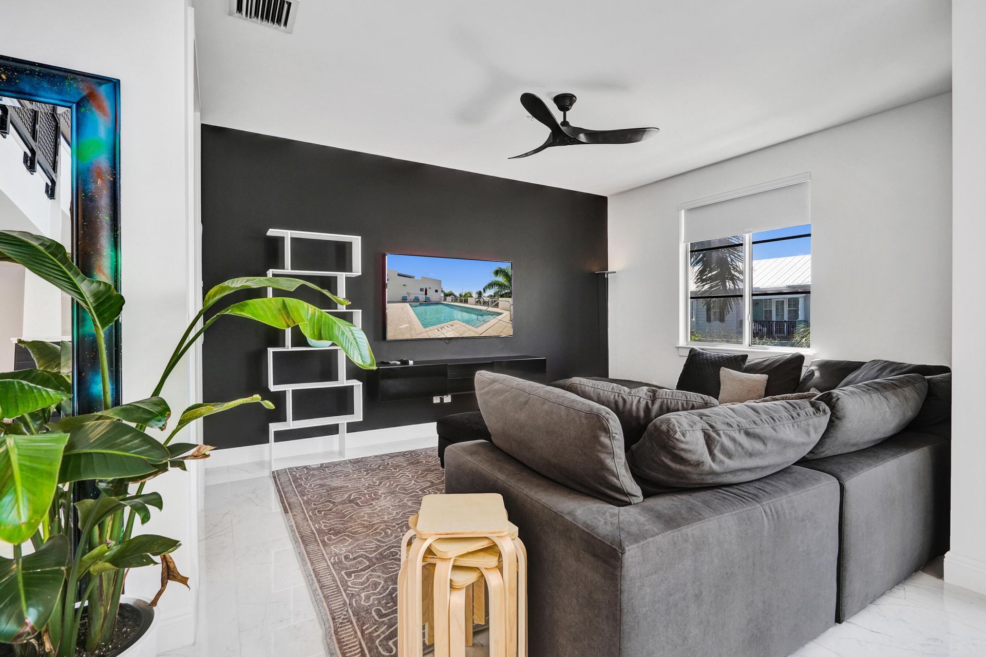 365 SE 6th Avenue, Unit 307, Delray Beach, FL 33483 Photo