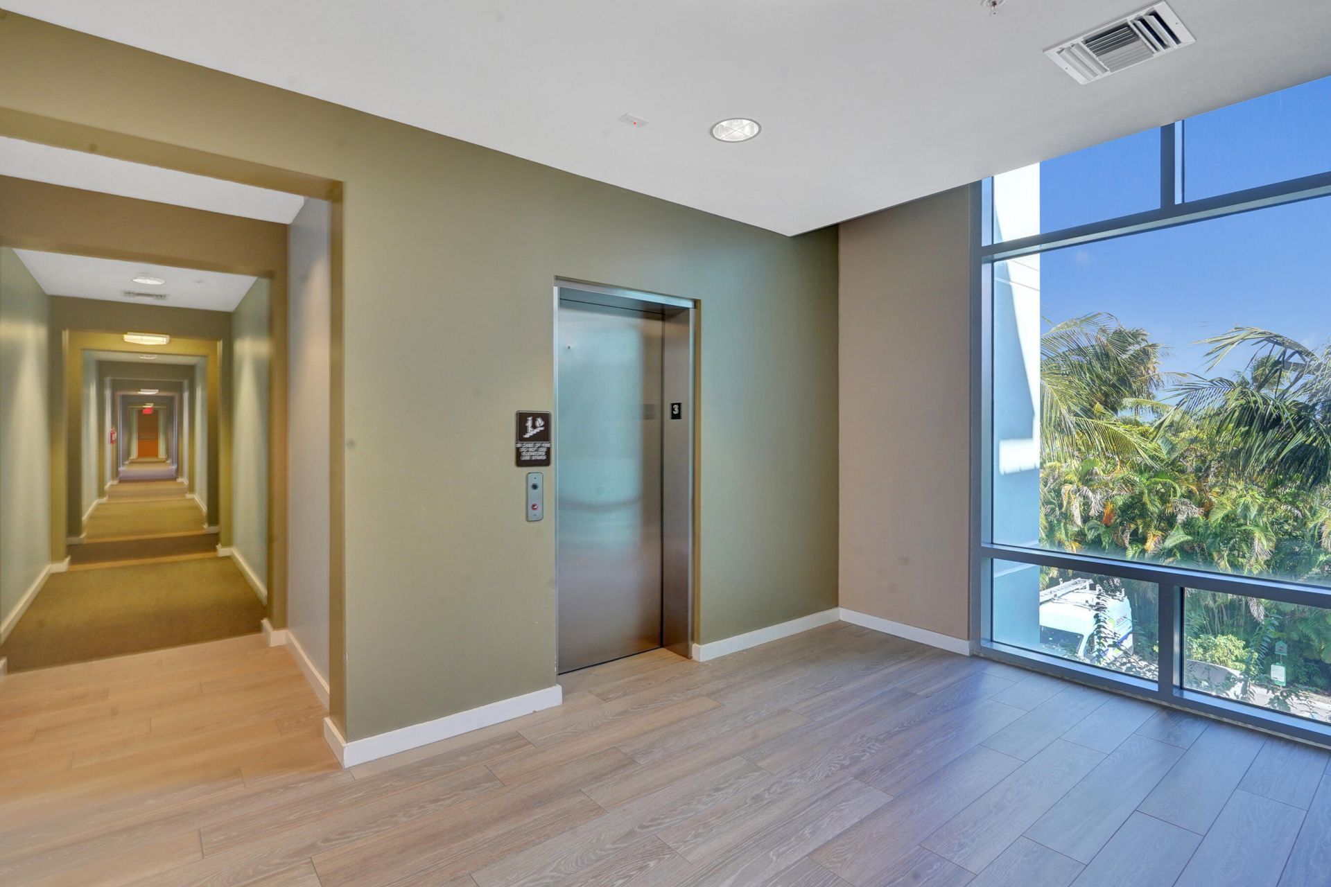 365 SE 6th Avenue, Unit 307, Delray Beach, FL 33483 Photo