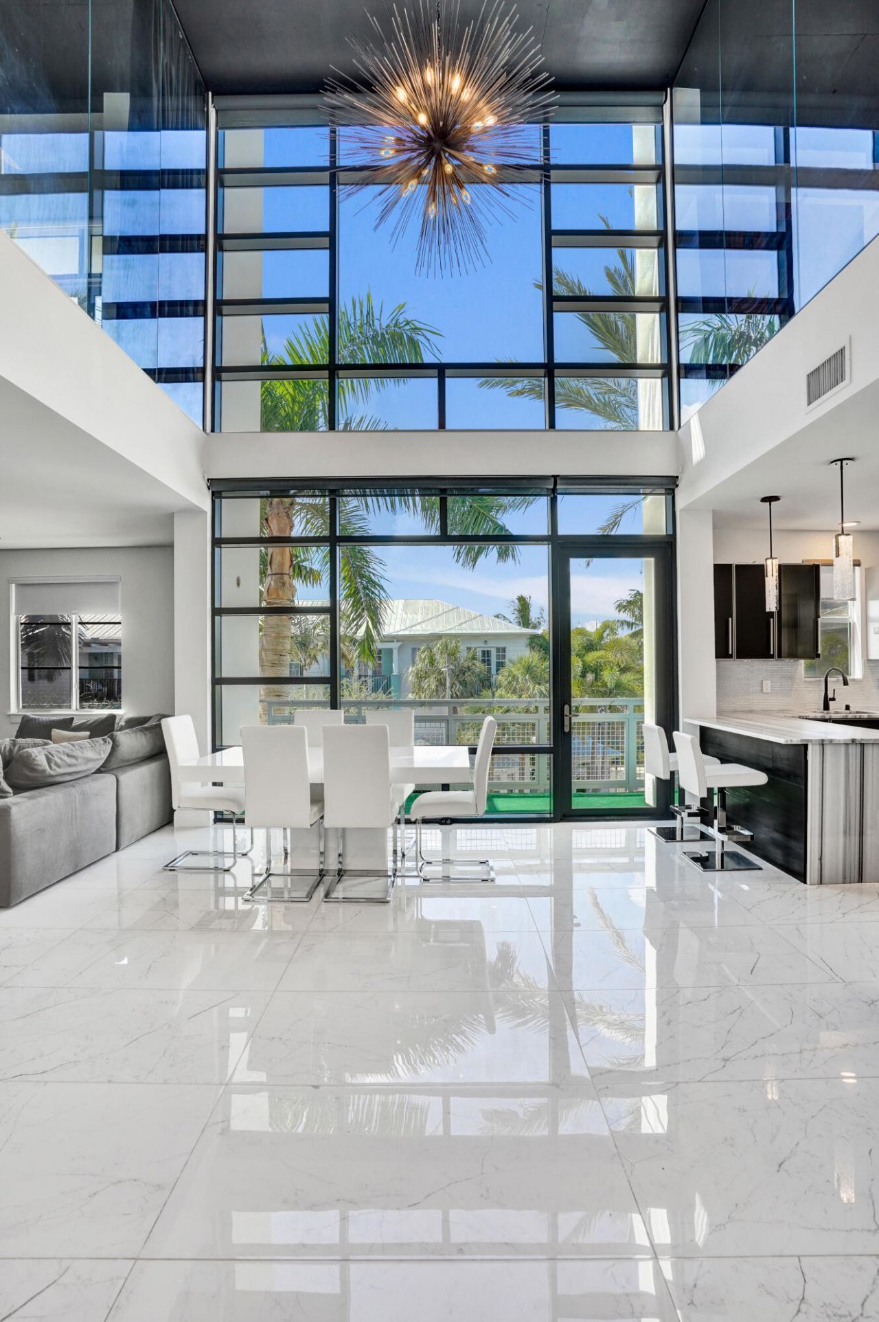 365 SE 6th Avenue, Unit 307, Delray Beach, FL 33483 Photo