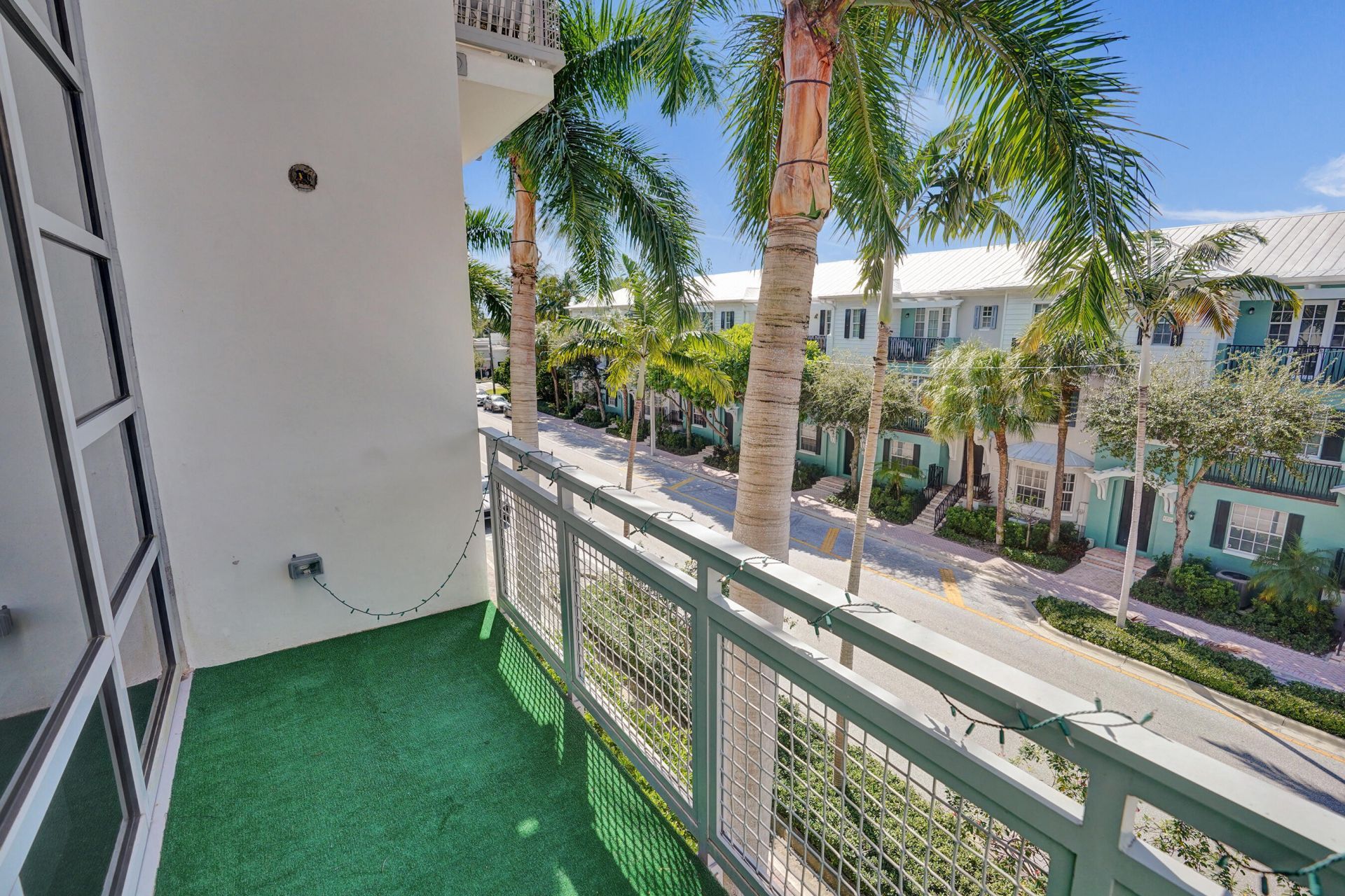 365 SE 6th Avenue, Unit 307, Delray Beach, FL 33483 Photo
