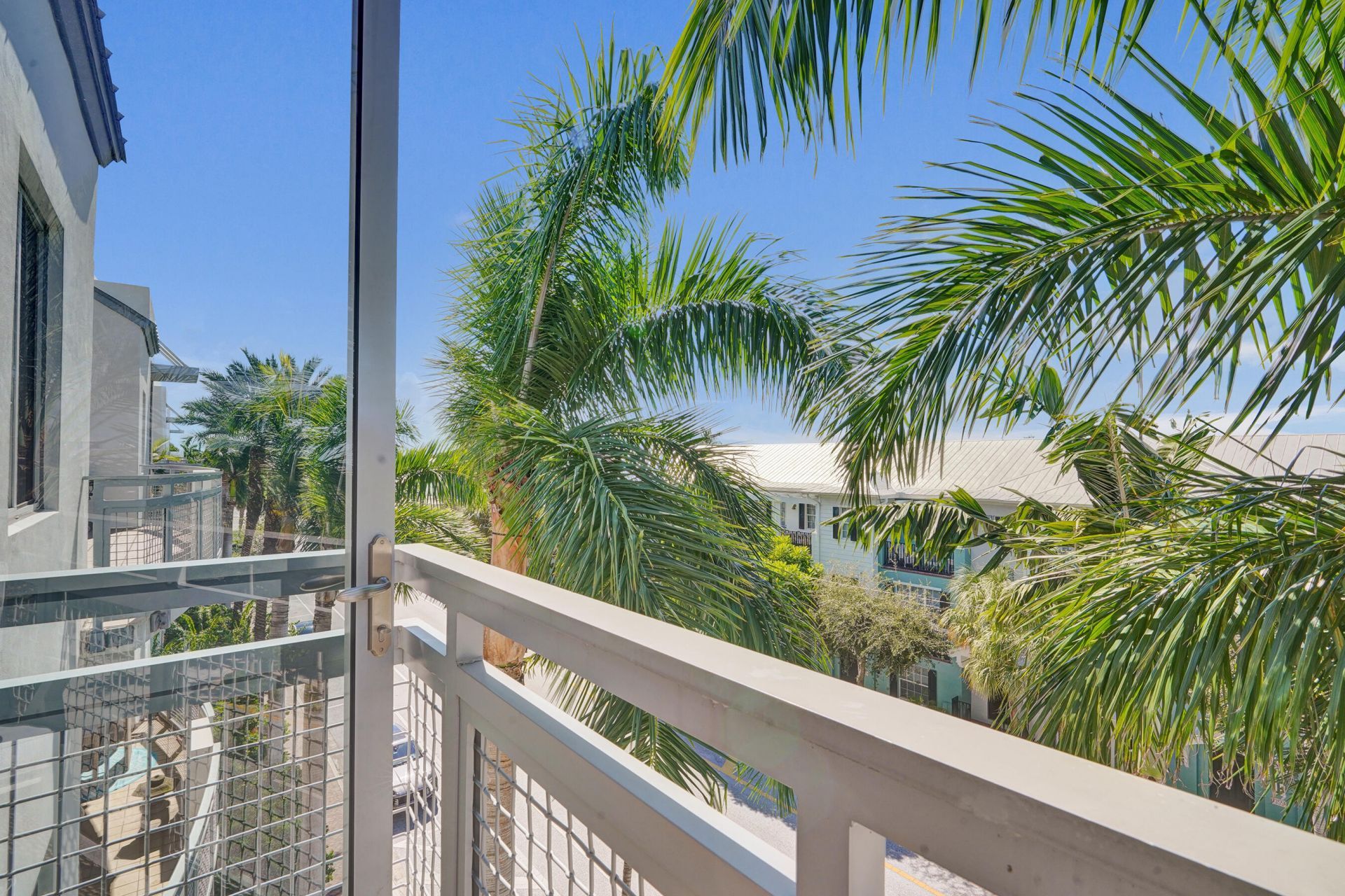 365 SE 6th Avenue, Unit 307, Delray Beach, FL 33483 Photo