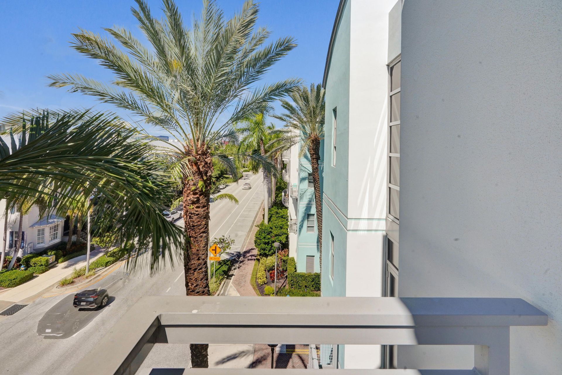 365 SE 6th Avenue, Unit 307, Delray Beach, FL 33483 Photo