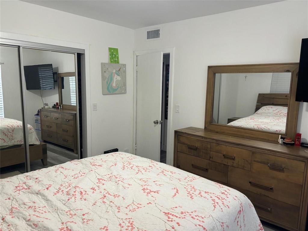 2171 NE 66th Street, Unit 802, Fort Lauderdale, FL 33308 Photo