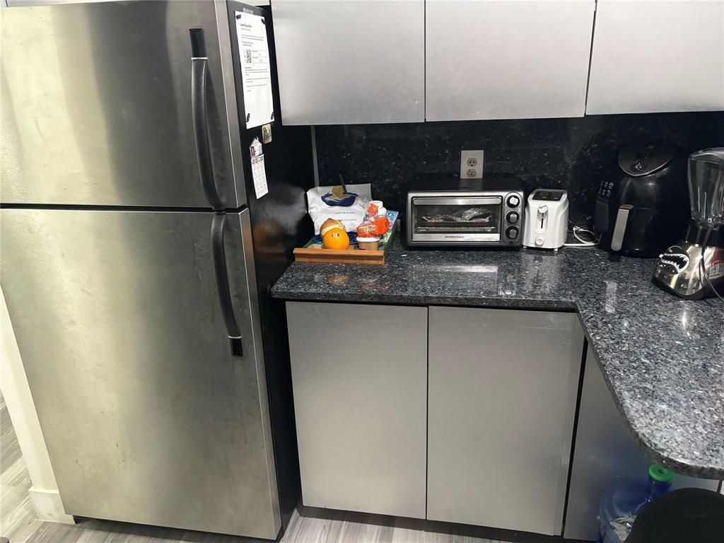 2171 NE 66th Street, Unit 802, Fort Lauderdale, FL 33308 Photo