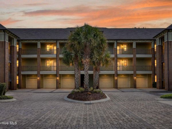 645 Village Park Drive, Unit B-102, Wilmington, NC 28405