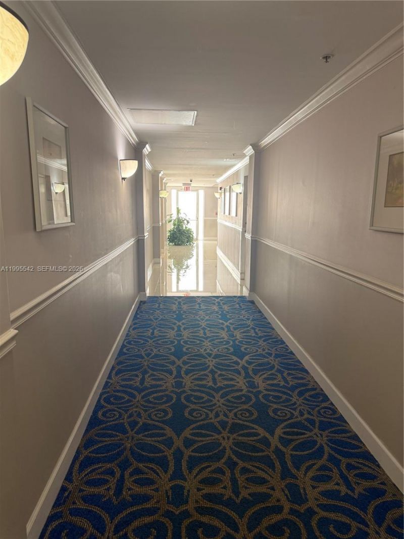 9725 NW 52nd St, Unit 111, Doral, FL 33178 Photo