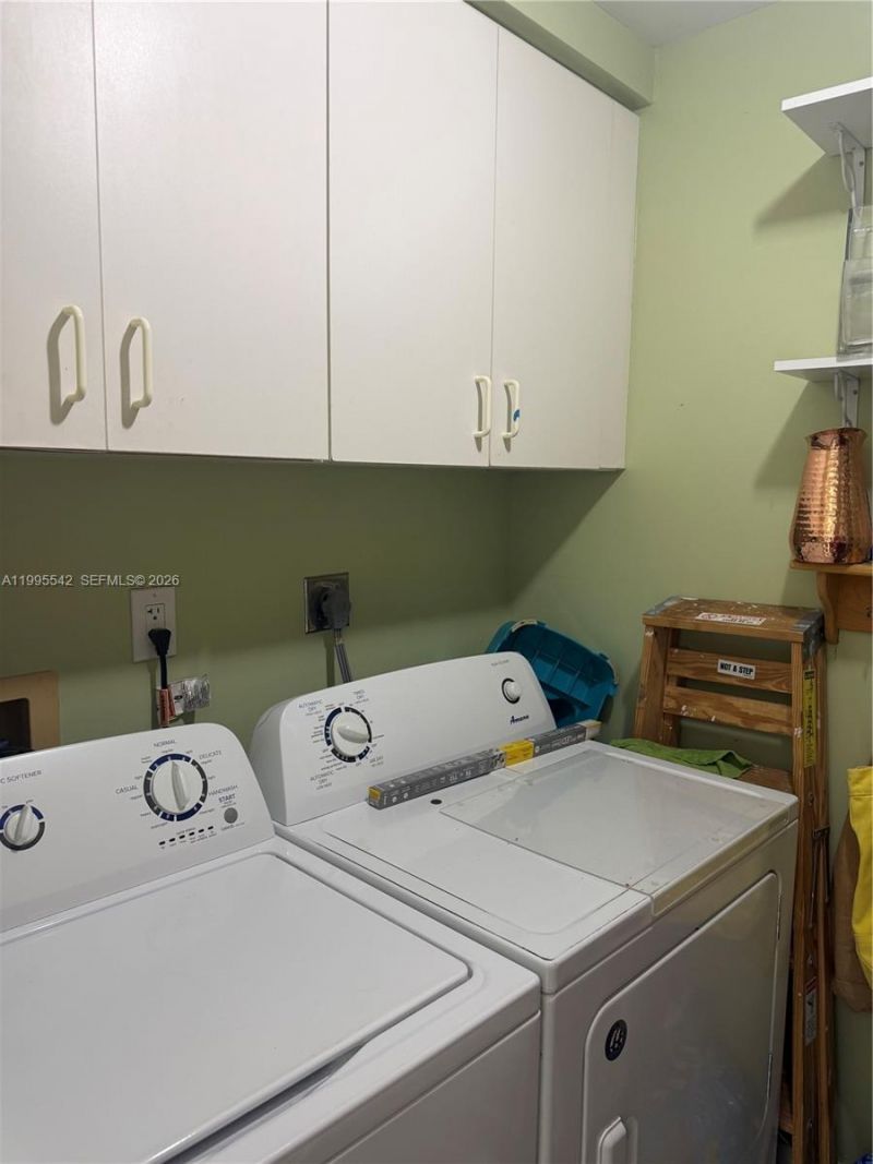 9725 NW 52nd St, Unit 111, Doral, FL 33178 Photo