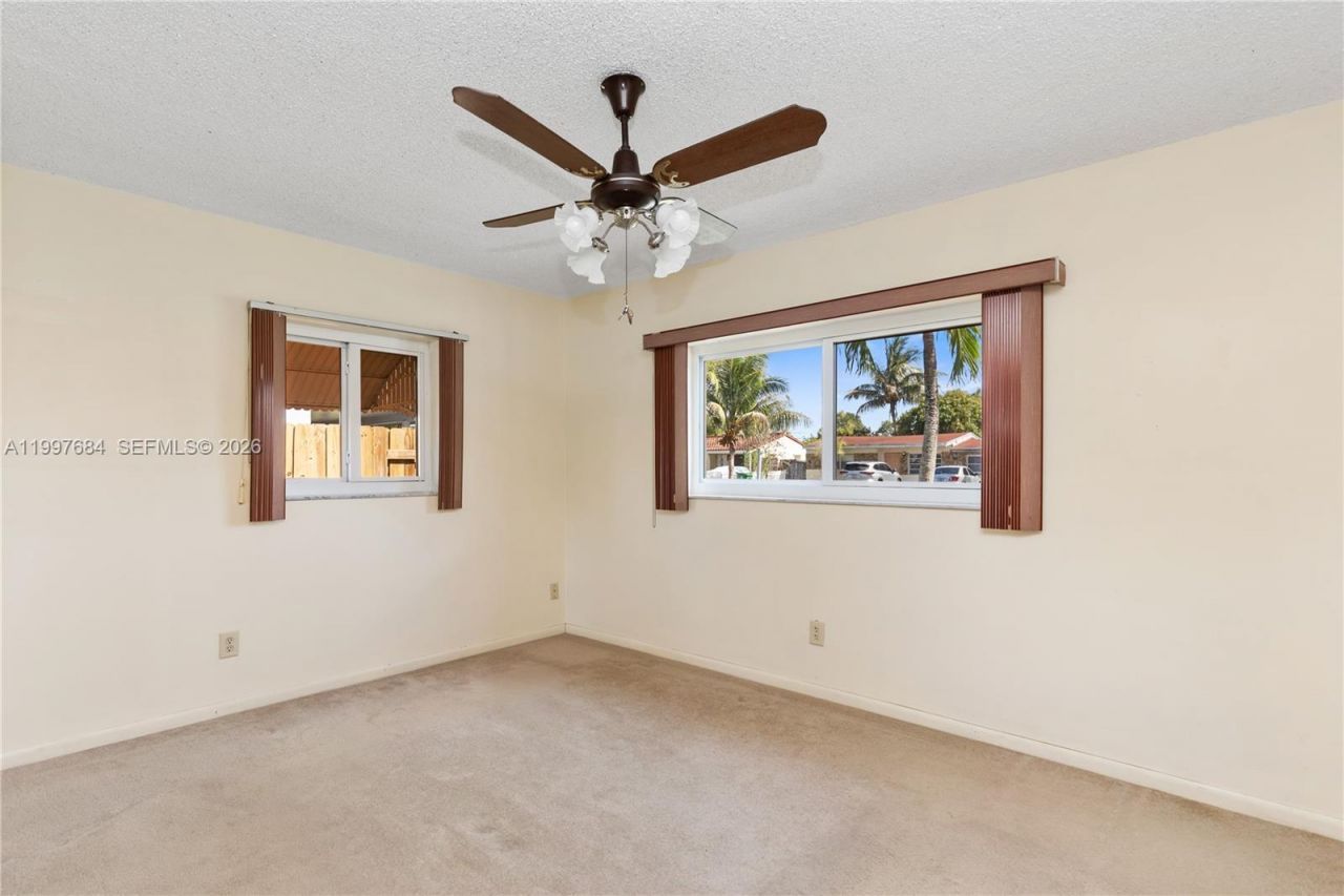 6441 SW 23rd St , Miramar, FL 33023 Photo