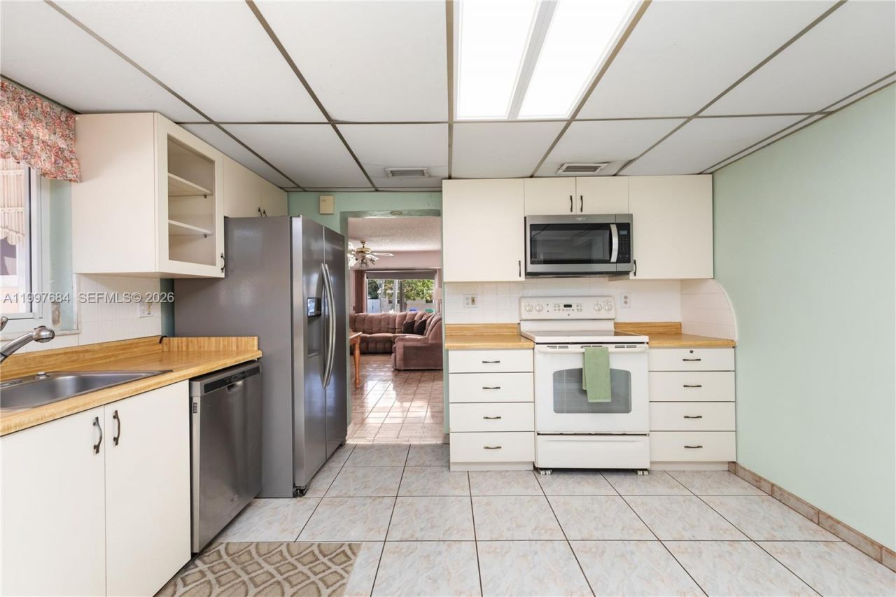 6441 SW 23rd St , Miramar, FL 33023 Photo