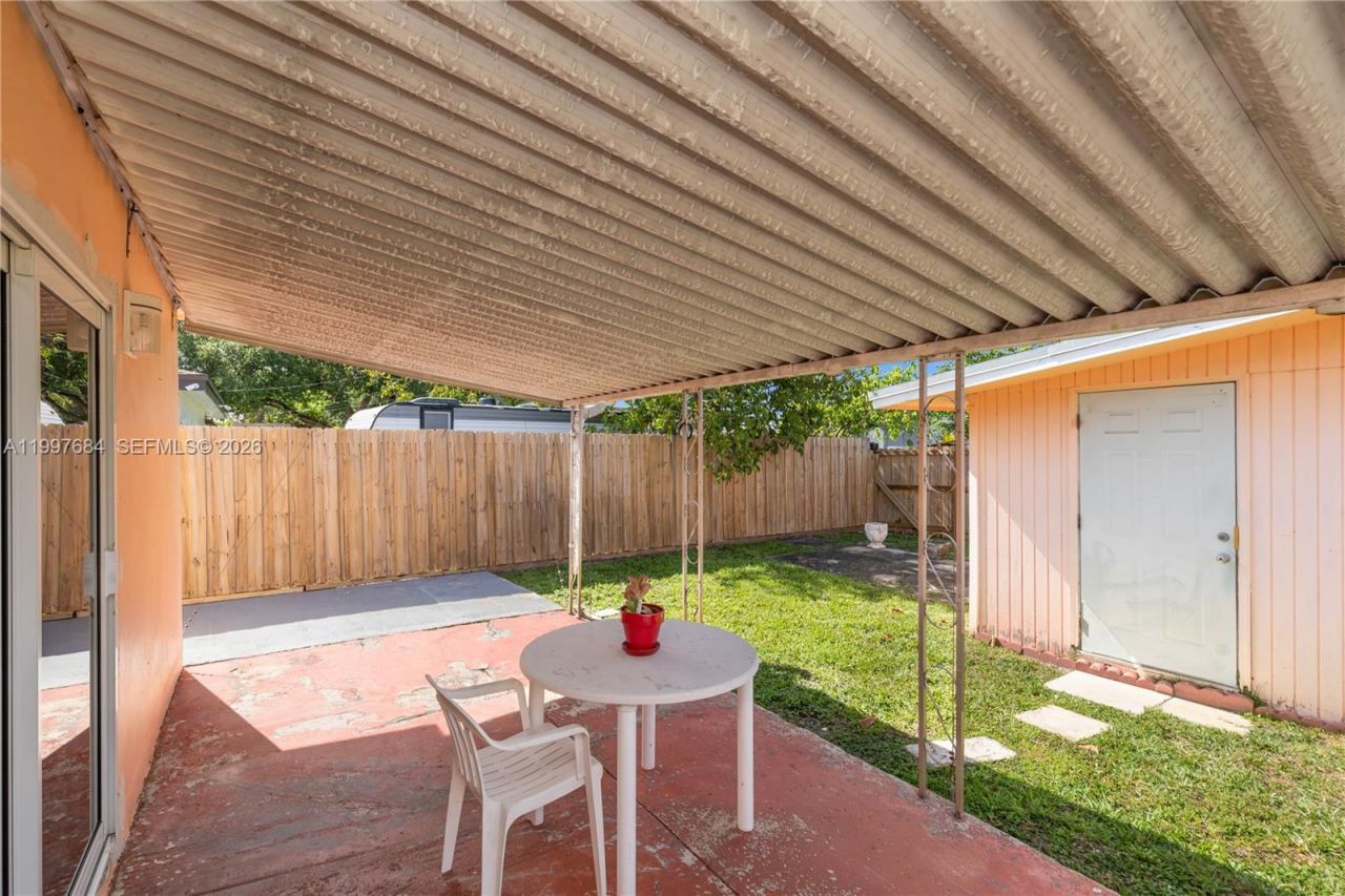 6441 SW 23rd St , Miramar, FL 33023 Photo