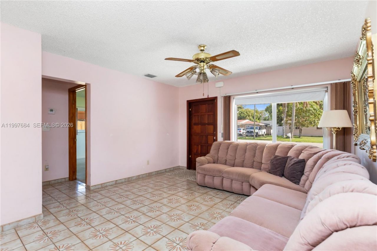 6441 SW 23rd St , Miramar, FL 33023 Photo