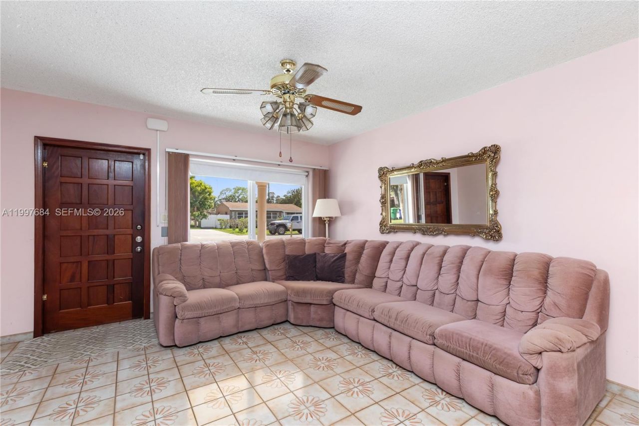 6441 SW 23rd St , Miramar, FL 33023 Photo