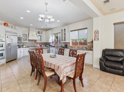 8900 Belford Ct, Roseville, CA 95747 Photo