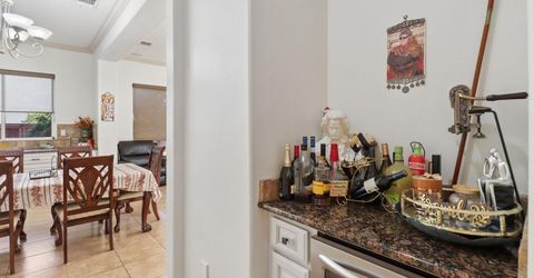 8900 Belford Ct, Roseville, CA 95747 Photo