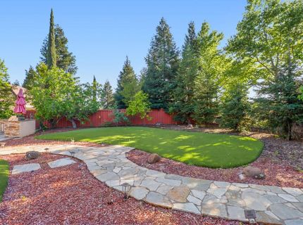 8900 Belford Ct, Roseville, CA 95747 Photo