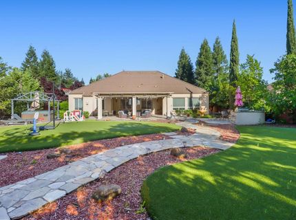 8900 Belford Ct, Roseville, CA 95747 Photo