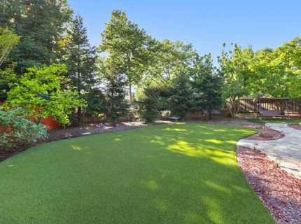 8900 Belford Ct, Roseville, CA 95747 Photo