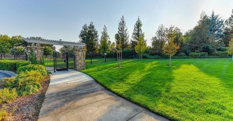 8900 Belford Ct, Roseville, CA 95747 Photo