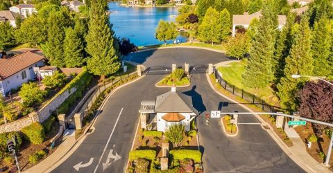 8900 Belford Ct, Roseville, CA 95747 Photo