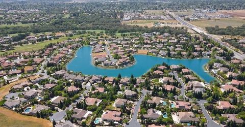 8900 Belford Ct, Roseville, CA 95747 Photo