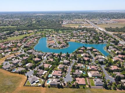 8900 Belford Ct, Roseville, CA 95747 Photo