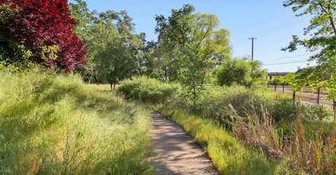 8900 Belford Ct, Roseville, CA 95747 Photo