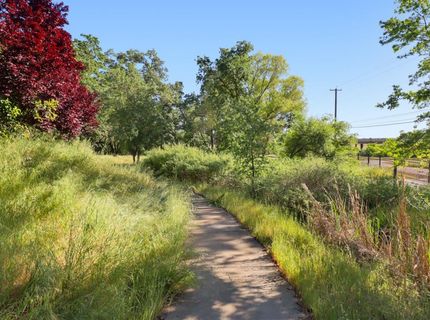 8900 Belford Ct, Roseville, CA 95747 Photo
