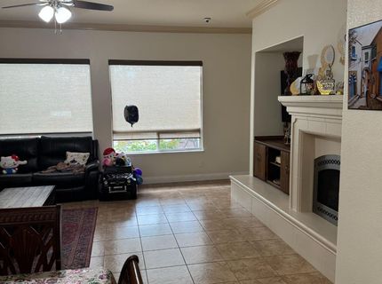 8900 Belford Ct, Roseville, CA 95747 Photo