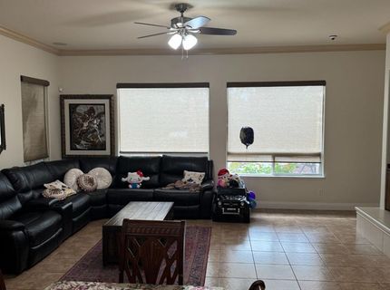 8900 Belford Ct, Roseville, CA 95747 Photo