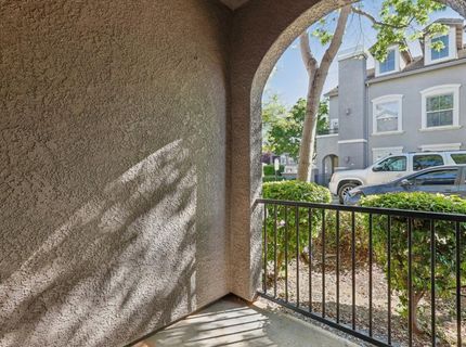 5547 Tares Cir, Elk Grove, CA 95757 Photo