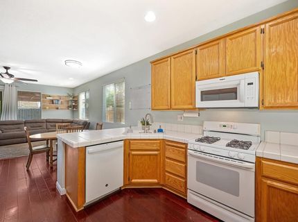 9226 Lucchesi Dr, Sacramento, CA 95829 Photo