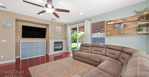 9226 Lucchesi Dr, Sacramento, CA 95829 Photo