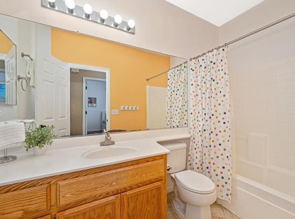 9226 Lucchesi Dr, Sacramento, CA 95829 Photo