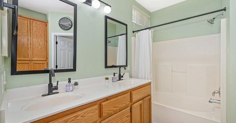 9226 Lucchesi Dr, Sacramento, CA 95829 Photo