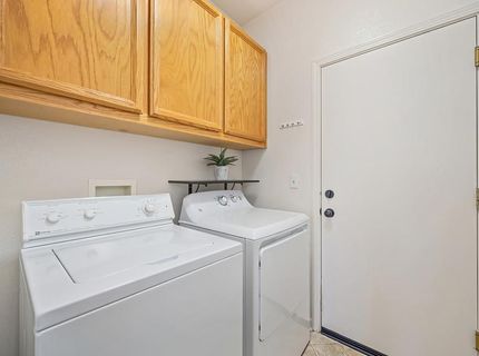 9226 Lucchesi Dr, Sacramento, CA 95829 Photo