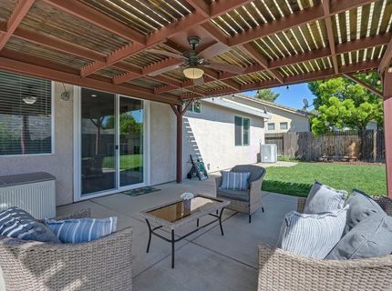 9226 Lucchesi Dr, Sacramento, CA 95829 Photo