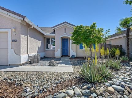 9226 Lucchesi Dr, Sacramento, CA 95829 Photo