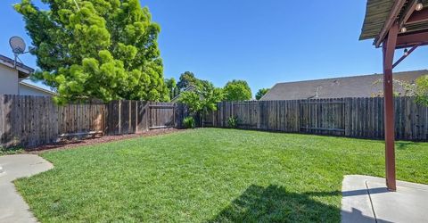 9226 Lucchesi Dr, Sacramento, CA 95829 Photo