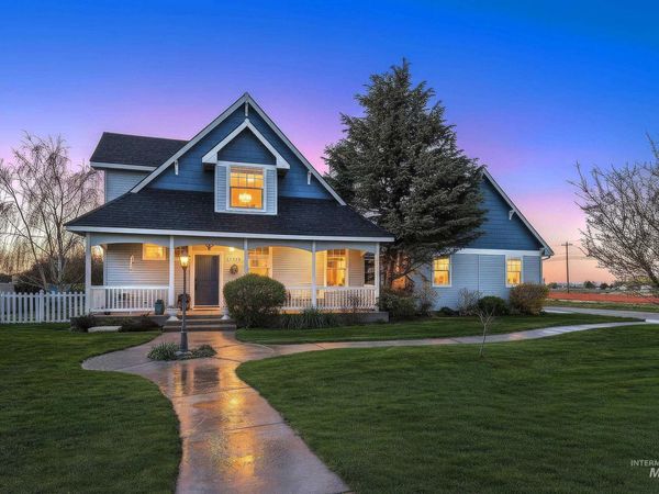 15955 Wintergreen Dr, Caldwell, ID 83607