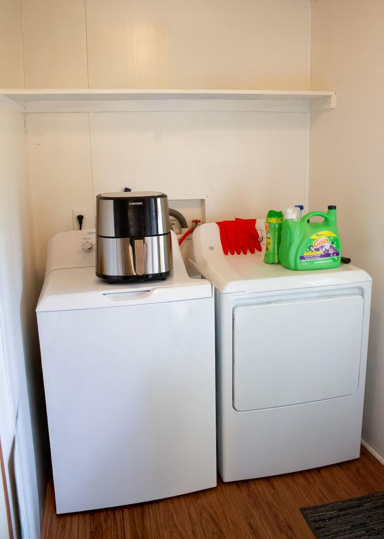 405 Treeline Drive Photo 25