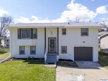4606 N 54th Circle, Omaha, NE 68104