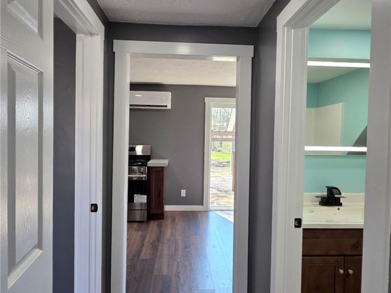 24 E Main Street, Newton Falls, OH 44444 Photo 11