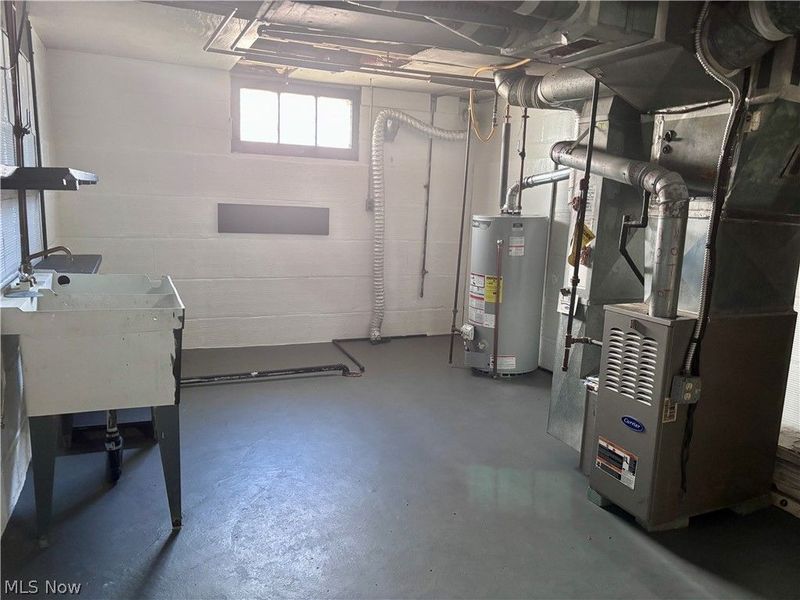 1901 Goodyear Boulevard, Akron, OH 44305 Photo 19