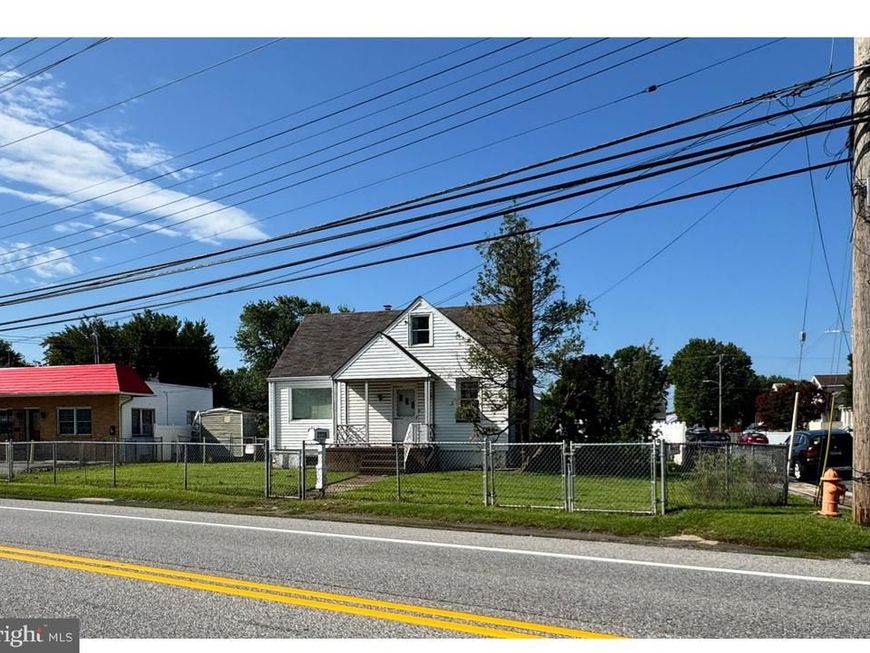 2725 N Point Road, Dundalk, MD 21222 Main Photo