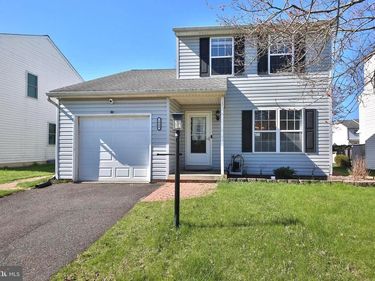 1049 DEERFIELD CIRCLE, PERKASIE, PA 18944