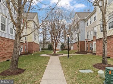 8065 NICOSH CIRCLE LANE , Unit 55, FALLS CHURCH, VA 22042