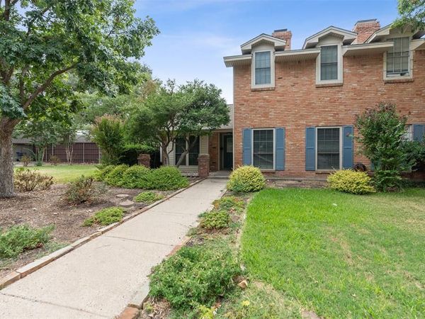10447 Barrywood Drive, Dallas, TX 75230