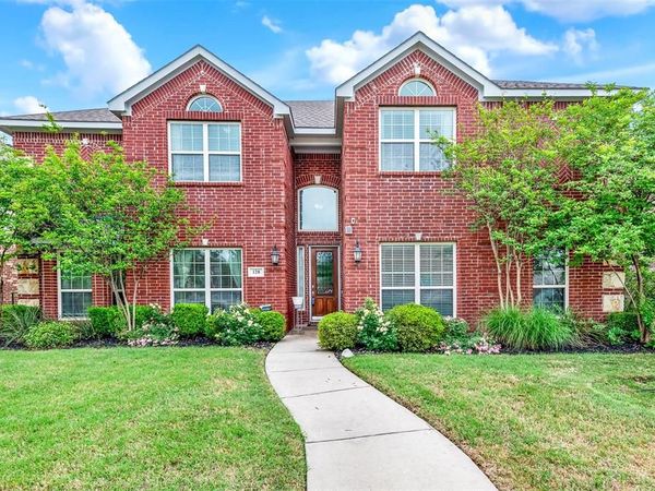 128 Chestnut Lane , Red Oak, TX 75154