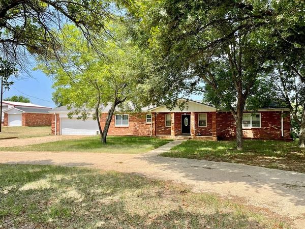 20519 County Road 4114, Lindale, TX 75771